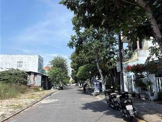 100m2 đất giá 4.2 tỷ phù hợp ở xây căn hộ