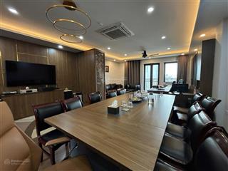 Siêu phẩman dươngtây hồngõ to như phốvỉa hèô tô tránh8 tầng thang máykd đỉnhgiá 45 tỷ