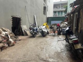 Mảnh đất vàng trong làng quảng khánh, tây hồ, cần bán gấp, dt 120m2* mt 6m* giá 64 tỷ