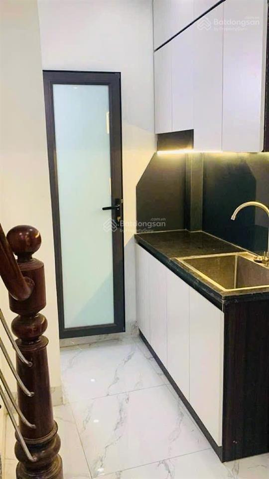 Bán nr 20m2, 4pn, 4wc, giá 4,4 tỷ tại trần khát chân, thanh nhàn, hai bà trưng, hà nội