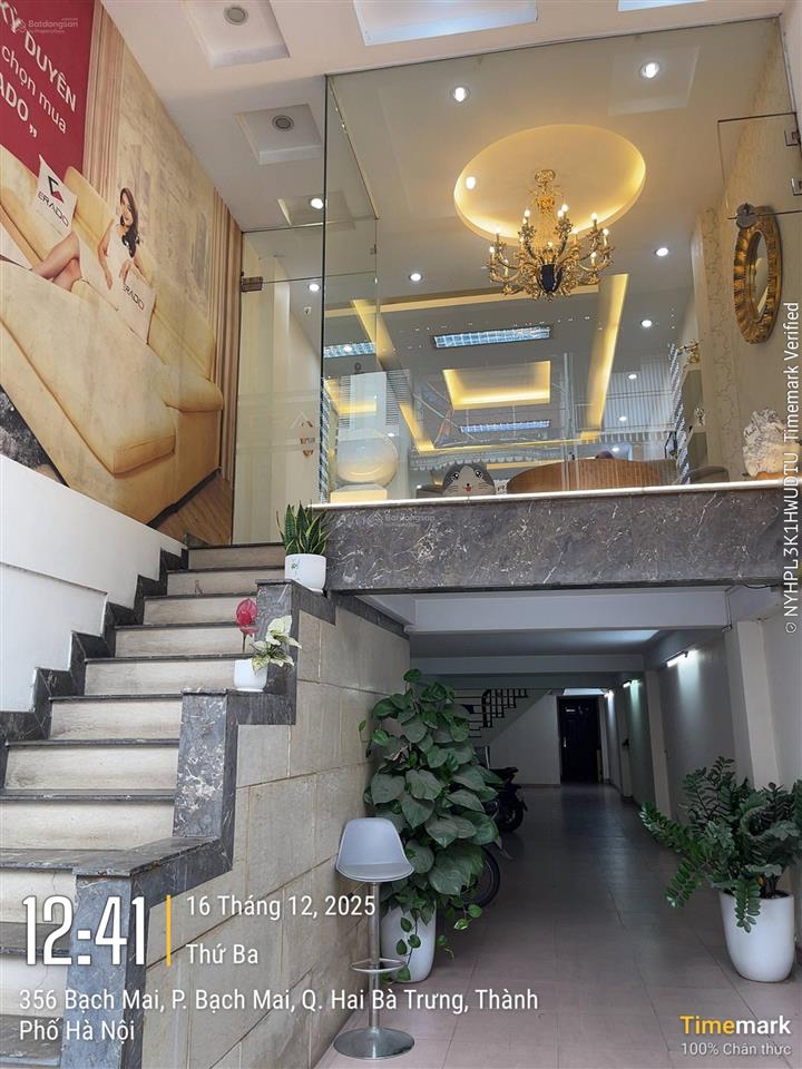 Bán nhà mặt phố bạch mai 8 tầng thang máy  đang cho thuê 100tr/tháng  nhà đẹp ở ngay