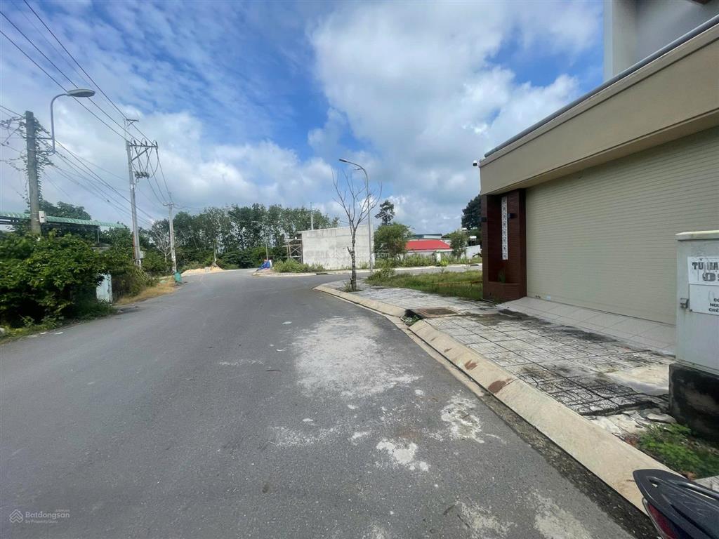 Bán đất thổ cư mặt tiền nguyễn văn khạ  củ chi  shr