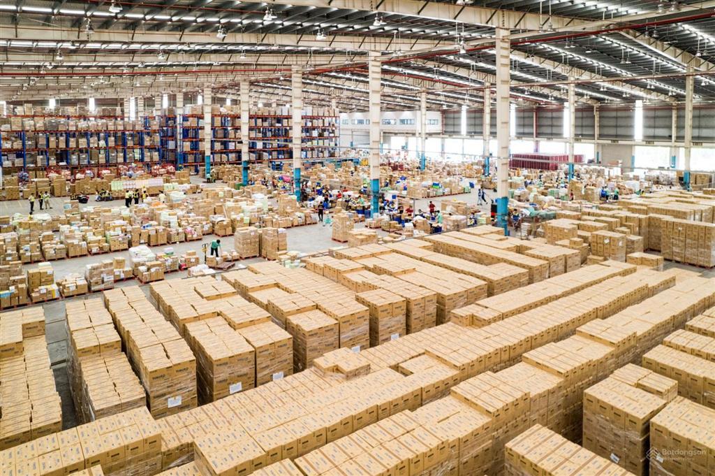 Cho thuê kho chung fulfillment tại kcn phú thị, gia lâm từ 10m3, linh hoạt diện tích, giá tốt