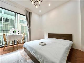 Căn hộ dịch vụ full nội thất, ngay trung tâm quận 1,gần cv lê thị riêng,đh văn lang,đh hoa sen,..