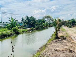 Bán nhanh 3 lô đất thổ cư liền kề sổ sẵn ngay thị trấn đức hòa  5x25m giá 1.68 tỷ/lô