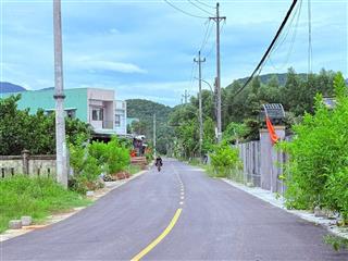 Bán lô đất ngang 10m, cách đường nhựa 20m đường thông lên kdl núi thần tài