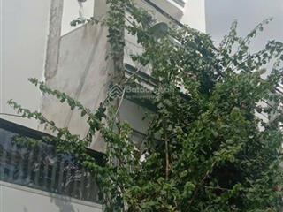 3 lầu hàng xóm đông tăng long, gần đường liên phường 5,4 tỷ
