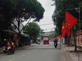 Giảm 2,4tỷ, còn 7,6tỷ mặt tiền 3 tầng 79m2 đình phong phú tnpb, 7,6 tỷ