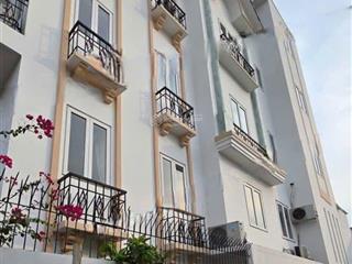 Siêu phẩm lê văn thịnh, cát lái, q2 nhà 4 tầng tân cổ điển 9,9 tỷ tl