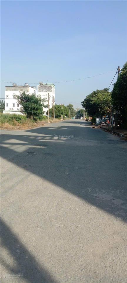 7,9 tỷ. căn hộ dịch vụ 4 tầng 110m(5x22), kề bên đh marketing, võ văn hát giá 8,6 giảm còn 7,9 tỷ