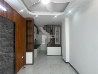 BÁN NHÀ 5 TẦNG GIANG LẺ - BIÊN GIANG, HÀ ĐÔNG  📐 Diện tích 30m², xây 5 tầng kiên cố, thiết kế hiện đại 📍 Vị trí đẹp, n