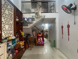Quận 5 nhà 4 tầng đường trần bình trọng diện tích 3x10m giá 5,75 tỷ .