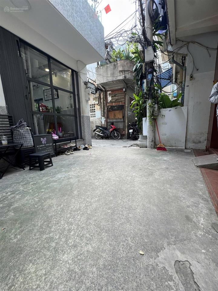 Bán nhà bà hạt quận 10 dt 4,5x10m giá 7,2 tỷ.