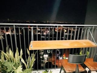 Chính chủ bán căn hộ cc charm city, 2,4 tỷ, 80m2, 3pn + 2wc, căn góc, view landmark 81