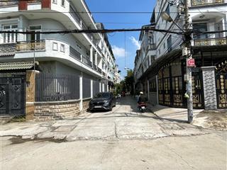 Bán nền bt ngang 12m full thổ cư lê văn lương phước kiển nhà bè