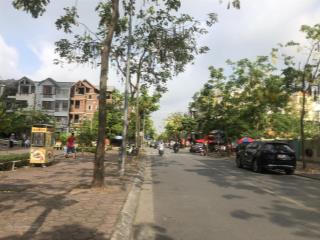 Bán nguyên tầng thương mại chung cư thạch bàn, diện tích 1350 m2, sổ đỏ lâu dài, giá chỉ 22 tỷ