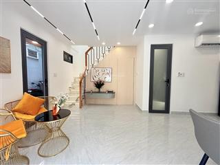 4.95 tỷ tl, nhà căn góc 2 hẻm. bán nhà 72/ cô giang gần phan đình phùng, hẻm thông trường sa p2