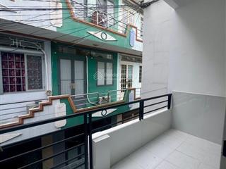 7.2 tỷ tl, 65m, 3 tầng. bán nhà đẹp hxh 55/ nguyễn văn công phường 3 gò vấp, gần nguyễn kiệm.