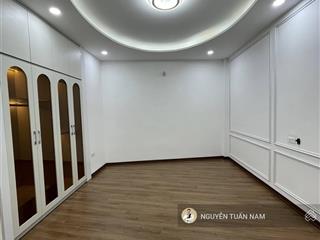 Chủ cần bán gấp nhà đê la thành 5 tầng 35m2 giá 7.2 tỷ