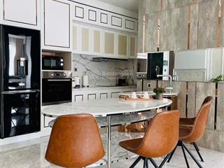 Chốt nhanh the peak midtown  căn 2pn đẹp, full nội thất, view thoáng mát, 8.5 tỷ all in