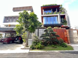 Kẹt bank  bán gấp biệt thự ngay mặt tiền trần não q2 dt 12x14m  xd 3 tầng  giá 29,5 tỷ.