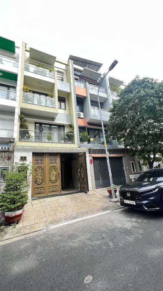 Bán nhà ngay mặt tiền lê cơ kdc nam hùng vương q. bình tân  dt 4,5x20m  4 tầng  giá 8,6 tỷ