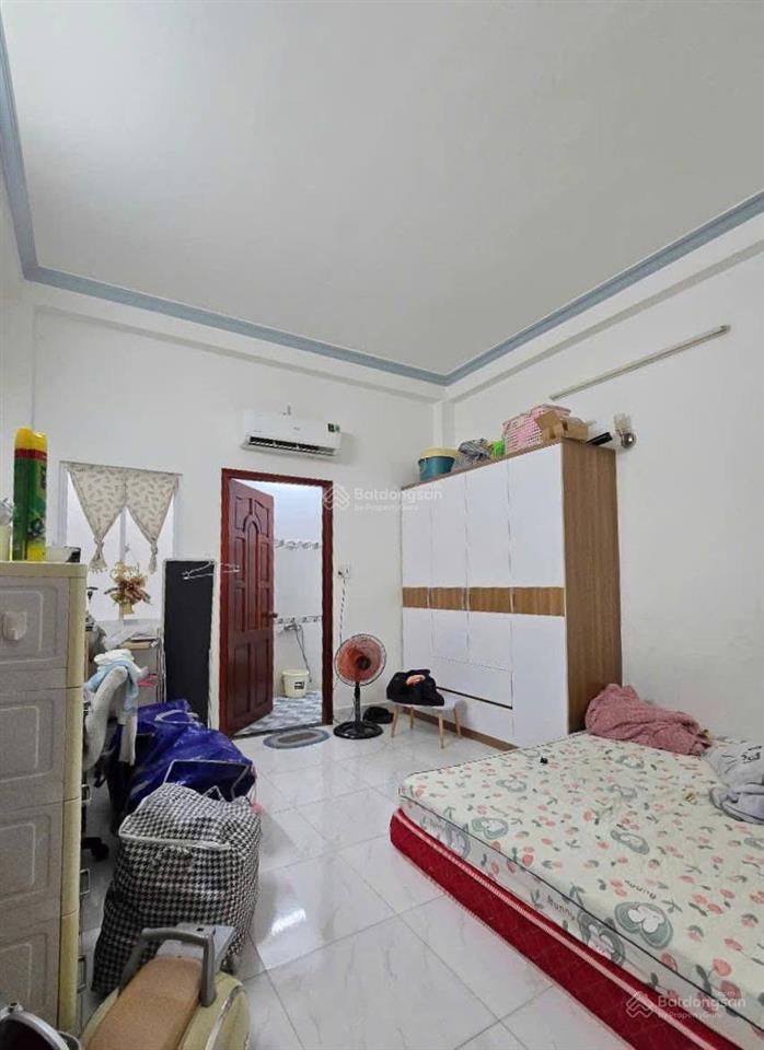 Bán nhà ngay mặt tiền lê cơ kdc nam hùng vương q. bình tân  dt 4,5x20m  4 tầng  giá 8,6 tỷ