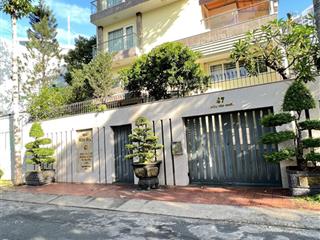 Bán biệt thự ven sông kiến trúc đẹp long lanh  dt 10x21m  xd hầm 3 tầng  giá 27tỷ