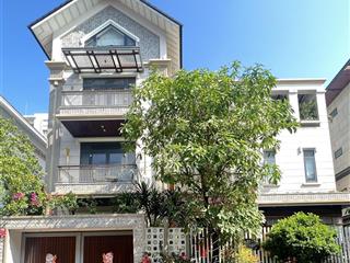 Bán biệt thự view sông sài gòn vinbason tuyệt đẹp dt 12x28m  3tầng  giá 58ty.