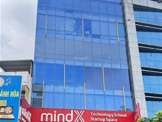 Ngộp bank  bán toà building mt ngay cx đô thành quận 3  dt 11x20m, xd hầm 7 tầng  giá 42 tỷ