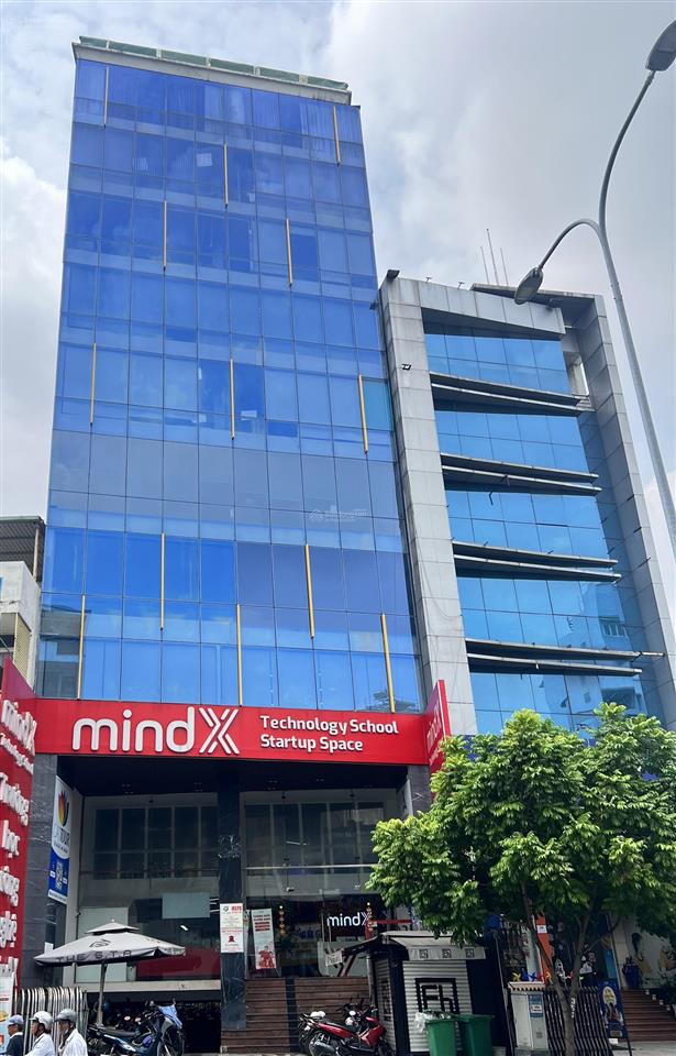 Ngộp bank  bán toà building mt ngay cx đô thành quận 3  dt 11x20m, xd hầm 7 tầng  giá 42 tỷ