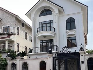 Biệt thự thảo điền  nguyễn văn hưởng q2 khu vip đồng bộ cao cấp  dt 16x25m xd 3 tầng ct 58tỷ