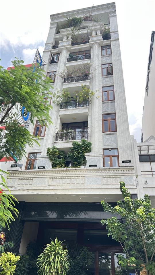 Bán toà nhà chdv cao cấp mt lâm văn bền q7  dt 8x25m  xd hầm 8 tầng  kt 300tr/tháng  giá 42tỷ