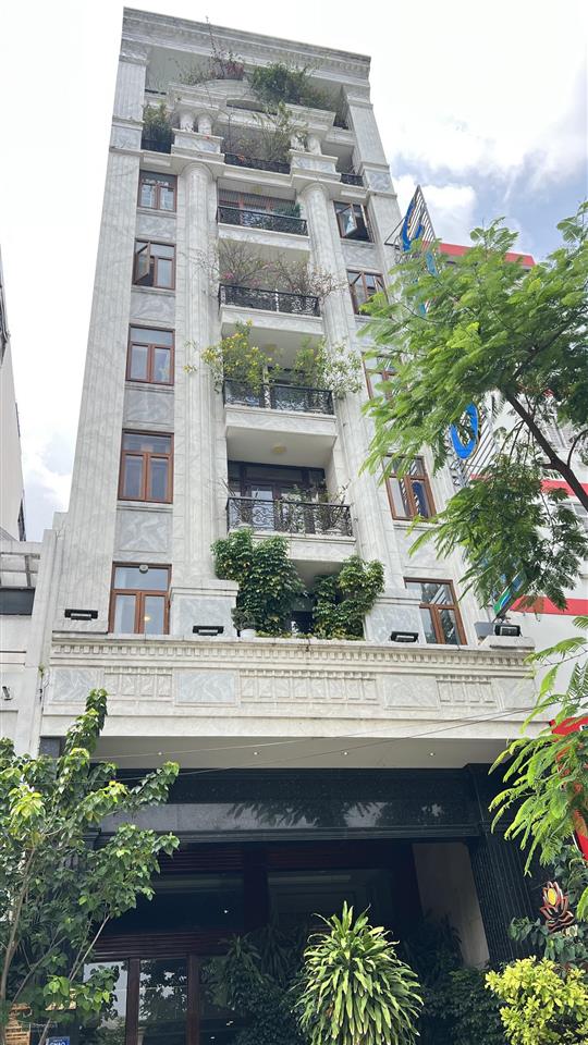 Bán toà nhà chdv cao cấp mt lâm văn bền q7  dt 8x25m  xd hầm 8 tầng  kt 300tr/tháng  giá 42tỷ