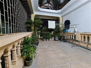 Nhà 1 trệt 2 lầu, ngang gần 5m ngay dương đình hội, hẻm xe hơi thông, giảm chào 300tr bán gấp
