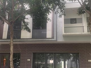 Tuyệt phẩm shophuose 90 m2 mặt đường đôi view đối diện sân bóng vsip tại beomes vsip từ sơn