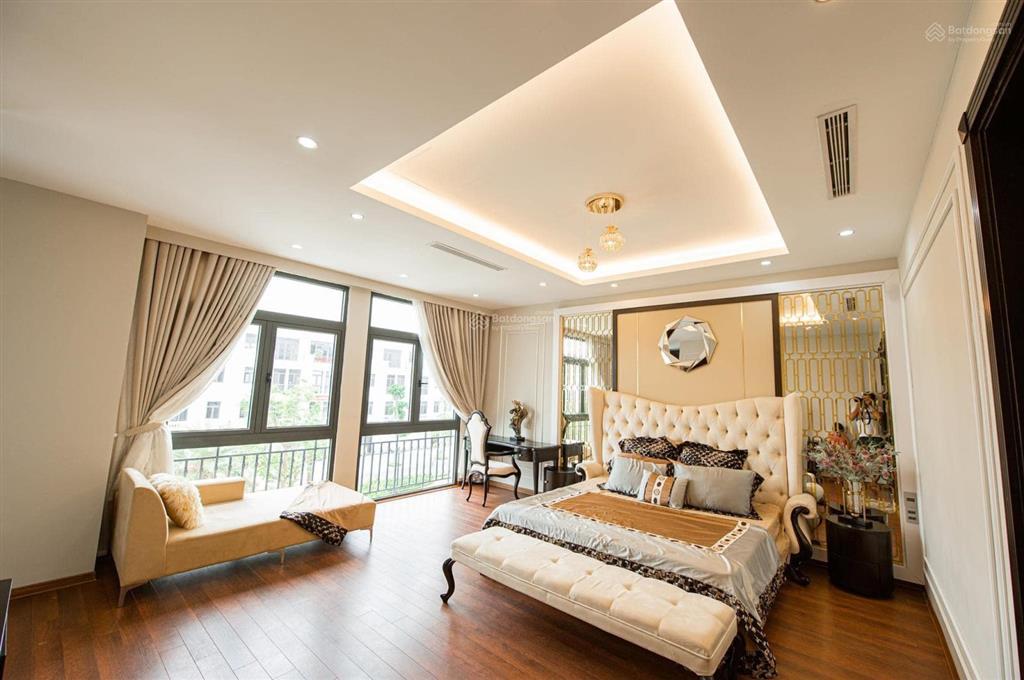 Cho thuê chcc hateco laroma 4a huỳnh thúc kháng 3pn, 137m2, đủ đồ giá 25 triệu.  0348 453 ***