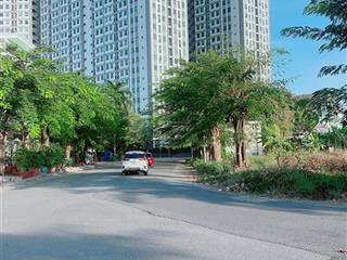Tôi cần bán lô góc 218,9m2  giá41 triệu/m2 kdc 13e làng việt kiều, bc