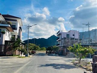 Bán lô góc 2 mặt tiền xây 5 tầng khu đô thị ven sông tắc vĩnh thái nha trang bên kia sun group