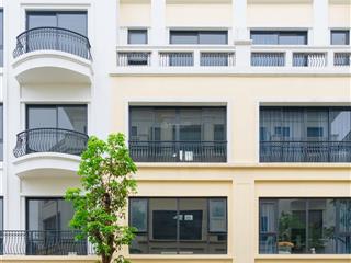 Bán nhanh căn sh2208  giá chỉ 9,935 tỷ, 63m  cơ hội an cư & đầu tư sinh lời cao