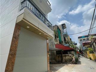 Nhà 5 tầng gara oto  thang máy  trung tâm nam phù