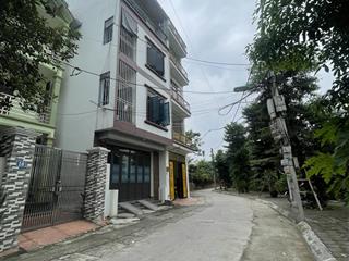 Chính chủ bán nhà 3 tầng, nhị châu ngọc hồi. ô tô tránh nhau