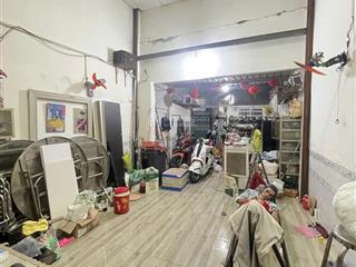 Nhà mặt đất tiện ích chung cư  giá siêu hời 4,4 tỷ, sát bên cc đức khải