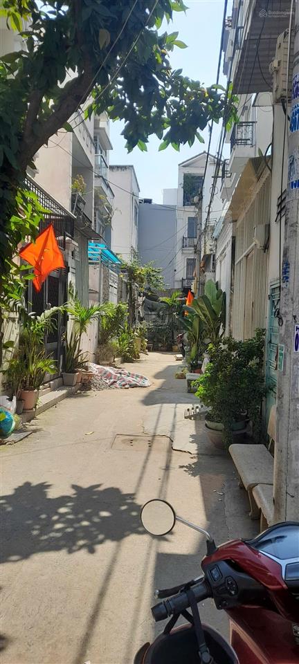 Luôn sẵn sàng hỗ trợ khách phương xa mua nhà quận 7, 57 tỷ