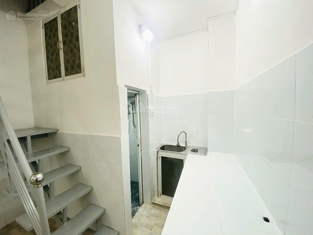 Hàng xóm chủ bán nhà giúp, khu kiều đàm, 02 tầng, 20m2