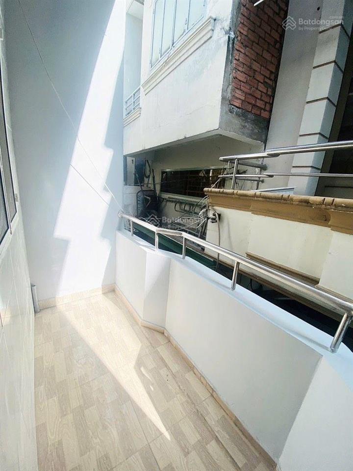 Hàng xóm chủ bán nhà giúp, khu kiều đàm, 02 tầng, 20m2