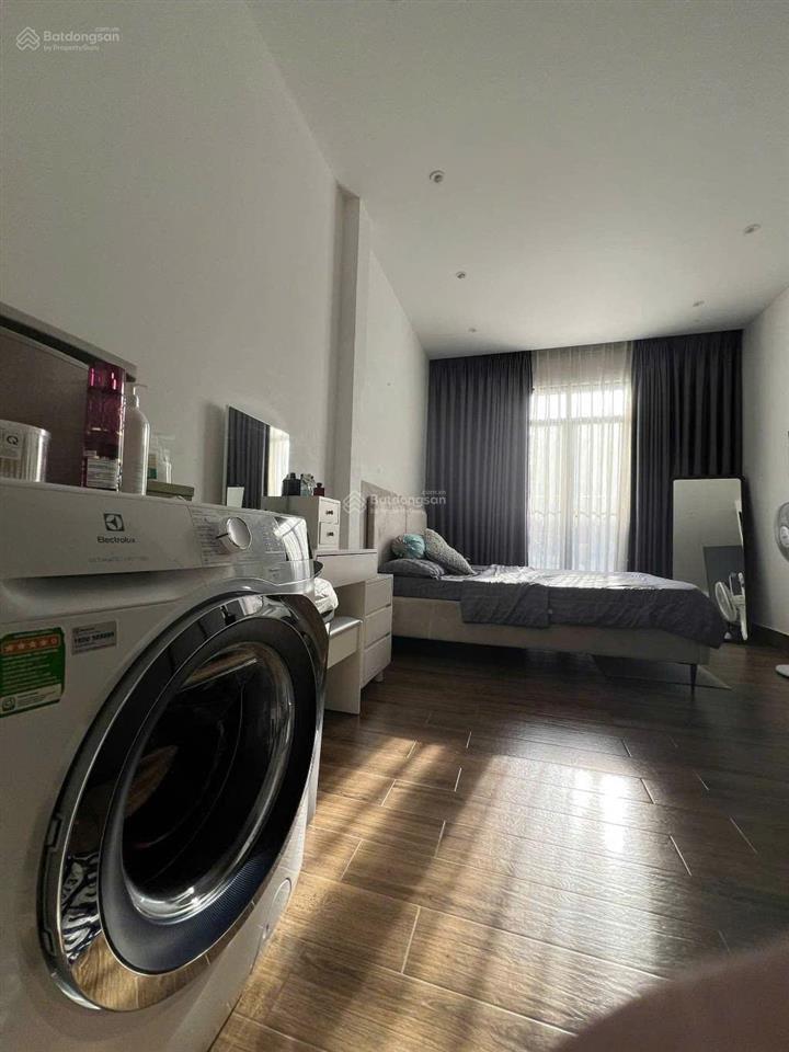 Bán nhà gấp nhà đẹp cho chủ mới kịp đón tết, 02 tầng, dt 3,5x9m