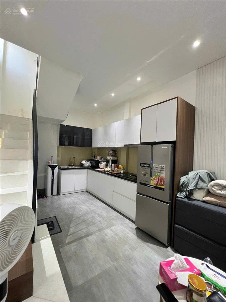 Bán nhà gấp nhà đẹp cho chủ mới kịp đón tết, 02 tầng, dt 3,5x9m