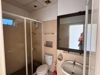 Bán căn hộ có thang máy 2pn, 2wc, 70m2 tại sư vạn hạnh, p10, q10 giá 3 tỷ vnd hỗ trợ vay ngân hàng