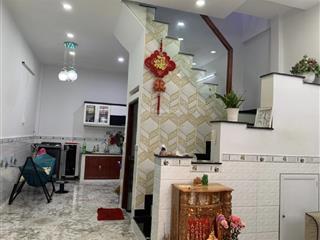 Bán nhà đường bùi minh trực . f 5 . q 8